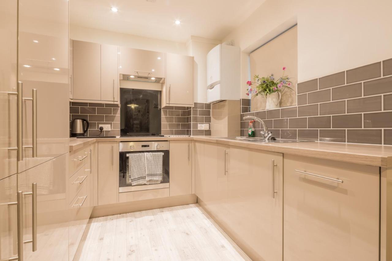 Super Central Cambridge Flat For Up To 4 People Luaran gambar