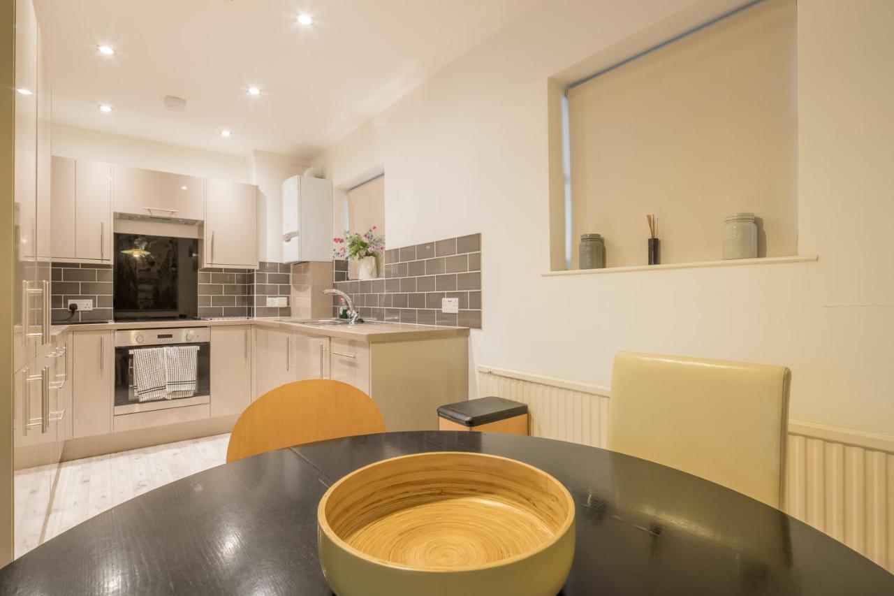 Super Central Cambridge Flat For Up To 4 People Luaran gambar