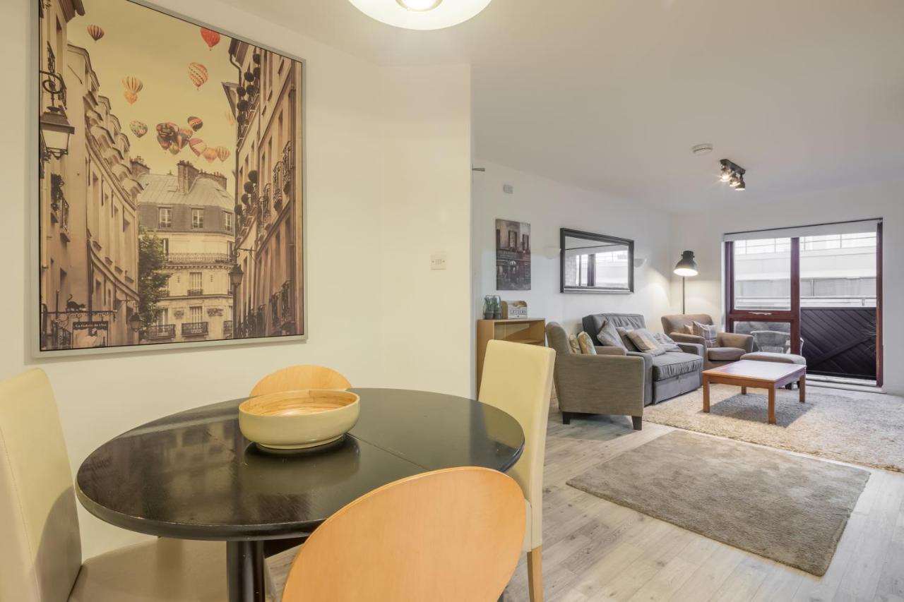 Super Central Cambridge Flat For Up To 4 People Luaran gambar