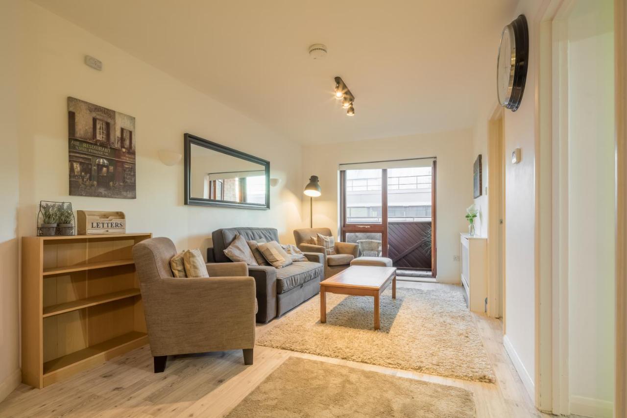 Super Central Cambridge Flat For Up To 4 People Luaran gambar