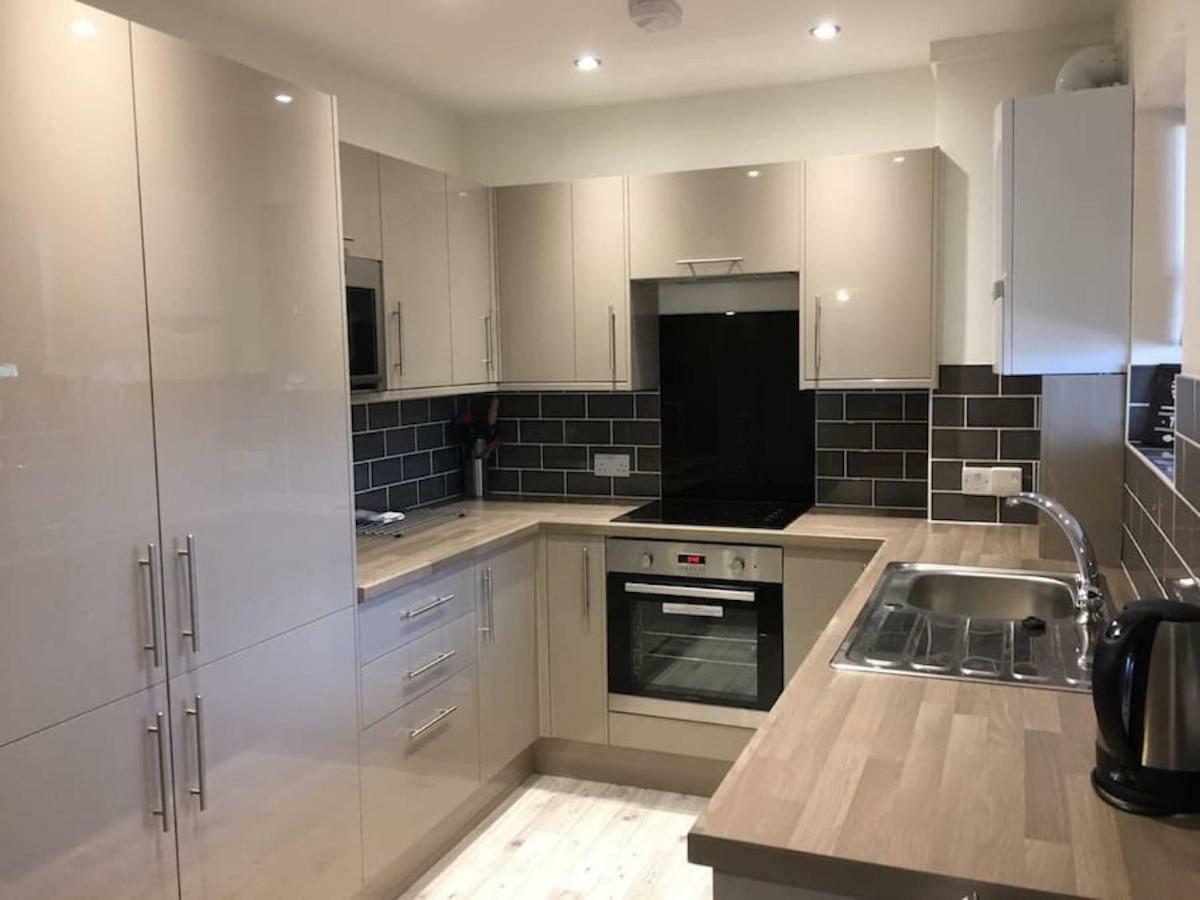 Super Central Cambridge Flat For Up To 4 People Luaran gambar